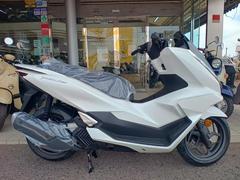 ホンダ　ＰＣＸ１６０　ホワイト　２０２５年モデル　新車