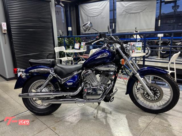 イントルーダーＬＣ２５０　前後タイヤ新品
