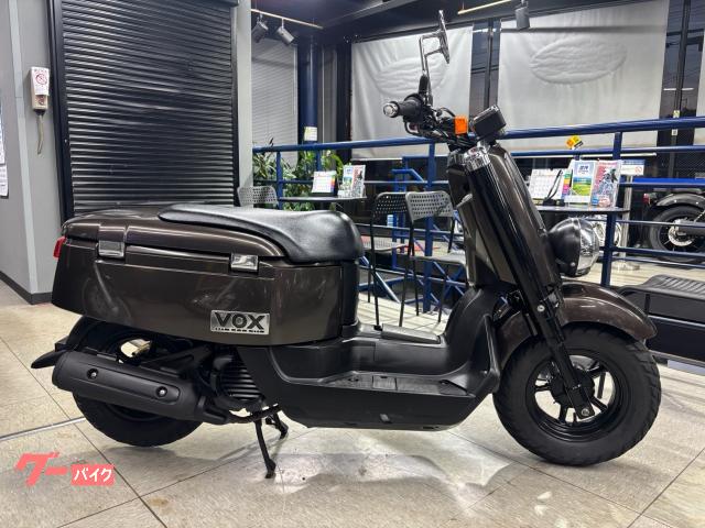 ＶＯＸデラックス　前後タイヤ新品