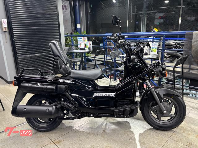 ＰＳ２５０　後期モデル前後タイヤ新品