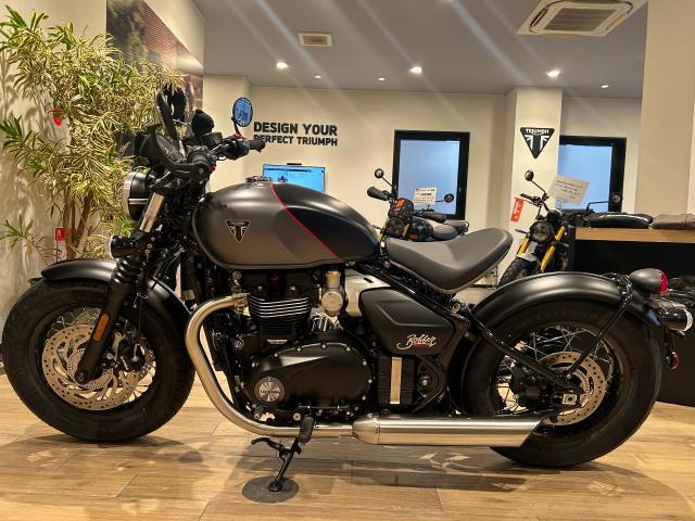 TRIUMPH ボンネビル ボバー｜TRIUMPH 大阪｜新車・中古