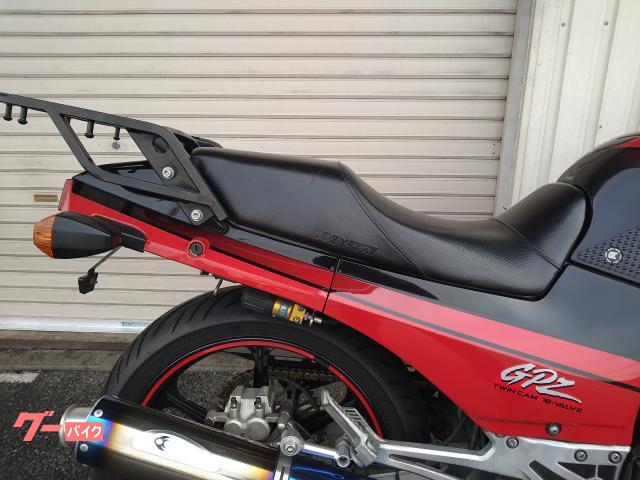 カワサキGPZ900R純正アッパーカウル逆輸入車90年A7モデル - メルカリ