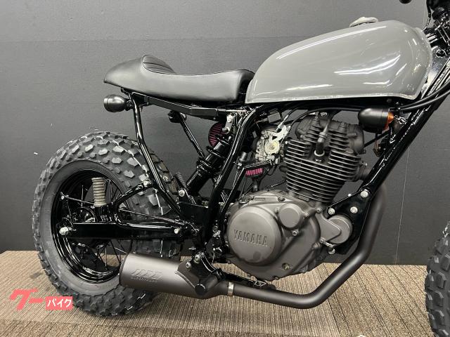 ヤマハ TW200 フルカスタム車 各部ウレタンペイント｜MOTO