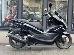 ホンダ　ＰＣＸ１５０　２０１５年モデル　ＫＦ１８型　ワンオーナー車　フルノーマル　純正キー２本／取説アリ