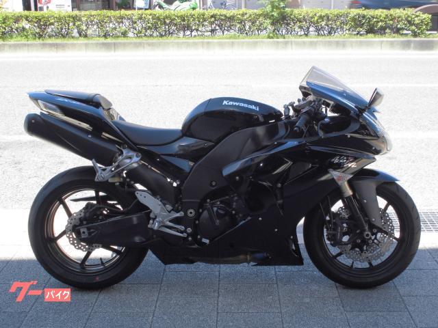 Ｎｉｎｊａ　ＺＸ−１０Ｒ　　　２００７年式　車検　Ｒ８年／６月まで　マレーシアモデル　フェンダーレス　エボニーカラー