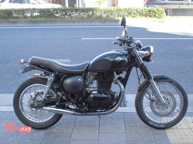 エストレヤＲＳ　　　２００３年モデル　マッドブラックカラー　カフェレーサー風　社外フェンダー　社外マフラーなどカスタム