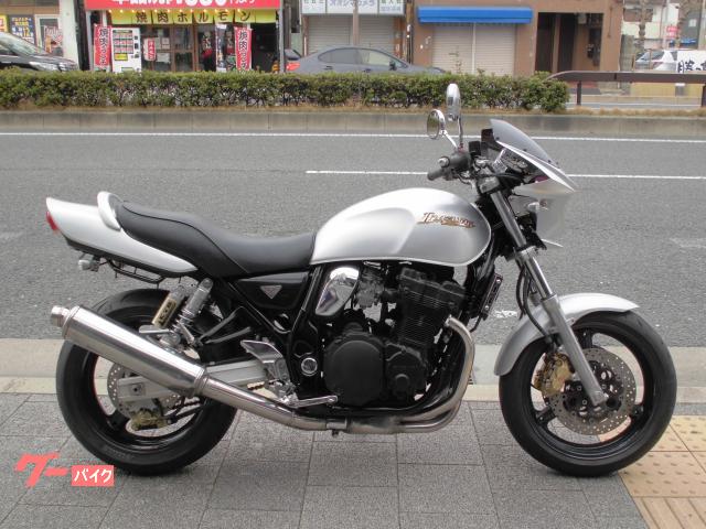 ＩＮＡＺＵＭＡ４００　　１９９７年モデル　ビキニカウル　シルバーメタリック　油冷エンジン