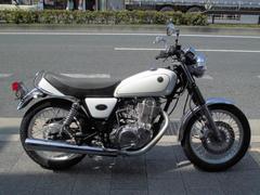 ヤマハ　ＳＲ４００　２００７年モデル　パールホワイトカラー　ヨーロピウインカー　キャブレターモデル