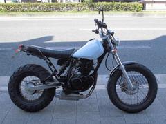 ヤマハ　ＴＷ２００Ｅ　　　　２０００年モデル　セル付き　定番カスタム