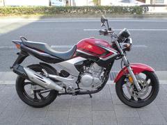 ヤマハ　ＹＢＲ２５０　　空冷シングルエンジン