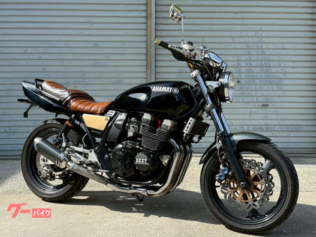 ＸＪＲ４００　社外リアサスペンション　社外マフラー　タックロールシート　グラブバー　住友ＭＯＳキャリパー