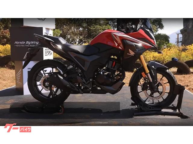 ＣＢ２００Ｘ　ＮＸ２００　ＡＢＳ　ＴＦＴメーター　トラクションコントロール　倒立フォーク　スリッパークラッチ