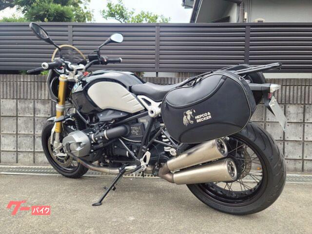 BMW R nineT 純正オプションアクラポビッチ