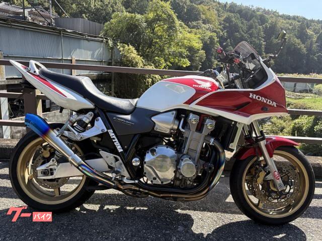 ＣＢ１３００Ｓｕｐｅｒ　ボルドール　ＳＣ５４　社外マフラー　ＥＴＣ付き　エンジンスライダー　スクリーン