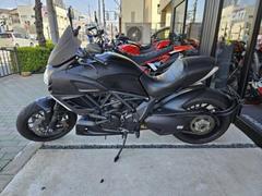 ＤＵＣＡＴＩ　ディアベル　ＡＢＳ　ＥＴＣ付き　ユピテルナビゲーションシステム　スマートキー　ロングスクリーン