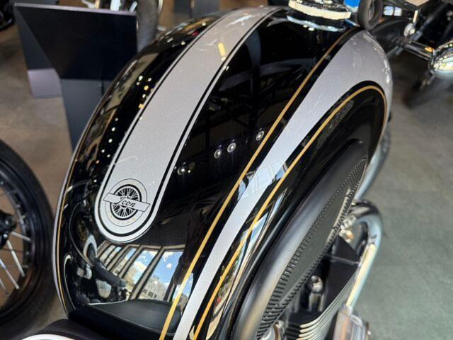 ボンネビルT120 アイコンエディション サファイアブラック／アルミニウムシルバー 中古車