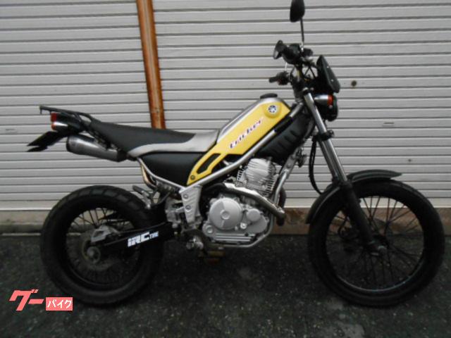トリッカー　キャブ車　センター出しマフラー　メーターバイザー