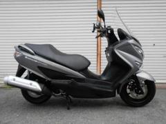 スズキ　バーグマン２００　ＥＴＣ付　前タイヤ　前後ブレーキパット　バッテリー新品