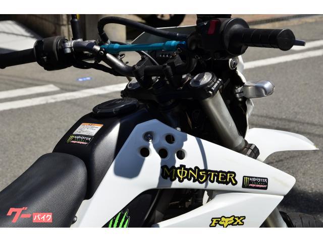カワサキ Dトラッカー125 FI モタード 自賠責1年付｜モト