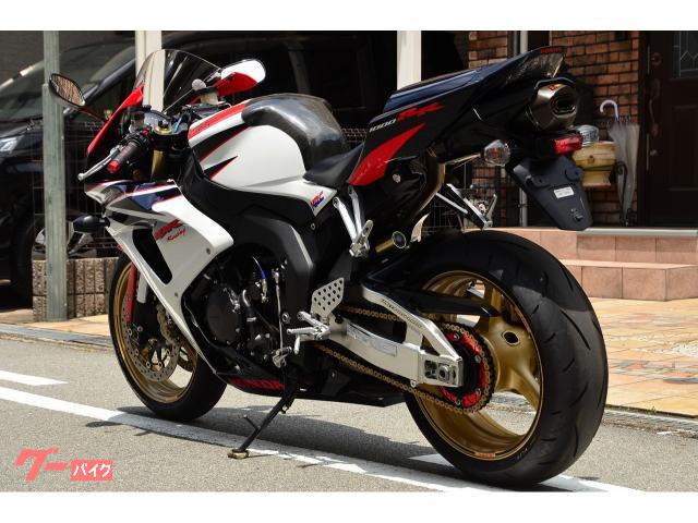 ホンダ CBR1000RR SC57フルパワー センターアップ