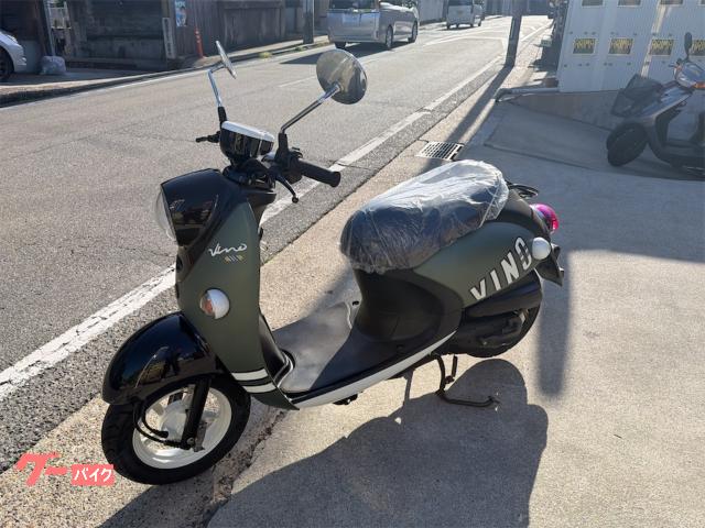 943.お洒落可愛い♪希少　ビーノクラシック　バッテリーシート新品　千葉県柏市　即日配送、自走引き取りも可能 2390.お洒落カッコイイ♪ ビーノクラシック バッテリー、シート新品