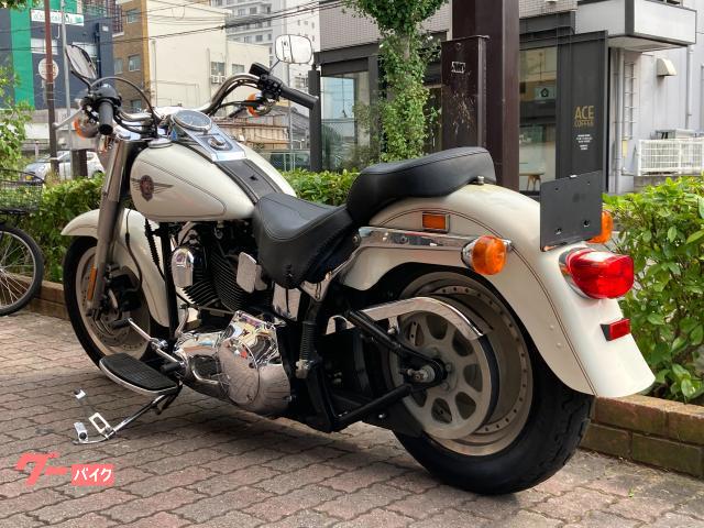 ＨＡＲＬＥＹ－ＤＡＶＩＤＳＯＮ ＦＬＳＴＦ ファットボーイ ２００１年モデル １，４４９ｃｃ ツインカム８８Ｂエンジン キャブレター 仕様｜オケタニオートクレジット｜新車・中古バイクなら【グーバイク】