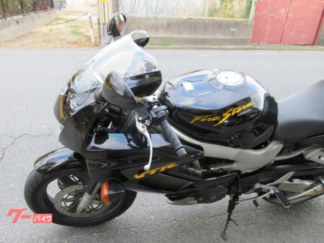 ホンダ VTR1000F 逆車 ワイバンスリップオンマフラー付き ホンダ VTR1000F 逆車 ワイバンスリップオンマフラー付き