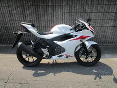 スズキ　ＧＳＸ−Ｒ１２５　ＡＢＳ　ヘルメットホルダー付き