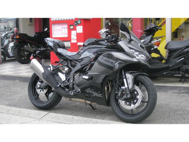 カワサキ Ninja ZX－4R SE メタリックマット