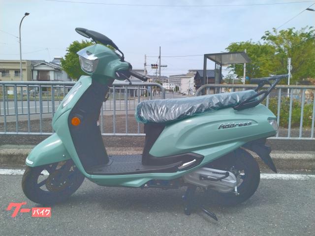 アドレス１２５　リアキャリア　新車