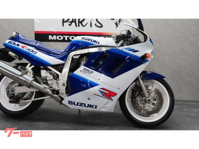 油冷 GSX-R1100 GV73A ガソリンタンク 中古品 スズキ純正 油冷 GSX-R1100 GV73A ガソリンタンク 中古品 スズキ純正 2025年