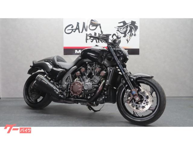 ＶＭＡＸ　１７００　フルパワー仕様　カスタム多数　プラナスフルエキ　バックステップ　カーボンシングルシート