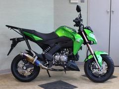カワサキ　Ｚ１２５　ＰＲＯ　カスタムマフラー・リアキャリア付