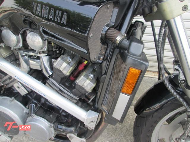 ヤマハ VMAX OVERフルエキゾーストマフラー バックステップ