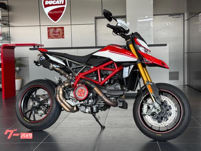 ハイパーモタード９５０ＳＰ　ドゥカティ認定中古車　カスタム多数　テルミニョーニマフラー　クリアクラッチカスタム　フェンダーレス