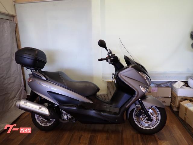 バーグマン200 リアBOX