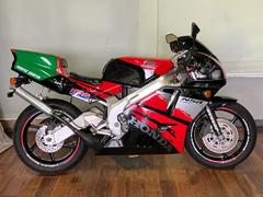 ホンダ　ＮＳＲ２５０Ｒ　ＳＥ　ＭＣ２１　１９９２年モデル　スクリーン／レバー類