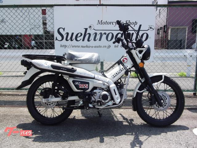 ＣＴ１２５ハンターカブ　マッドブラックワイドスポークホイール　チューブレス加工　センターキャリア　カスタム　新車