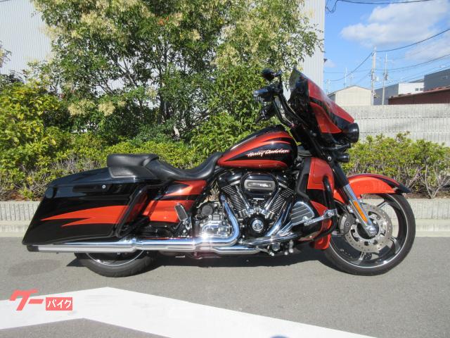 ＣＶＯ　ＦＬＨＸＳＥ　ストリートグライド　バックギア付き