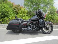 ＨＡＲＬＥＹ−ＤＡＶＩＤＳＯＮ　ＣＶＯ　ＦＬＨＸＳＥ　ストリートグライド　ハイカム　バンス独立管　チューニング済み　カスタム多数
