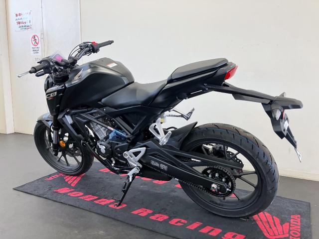 ホンダ CB125R 新車 2024年モデル 大型5インチフルカラー