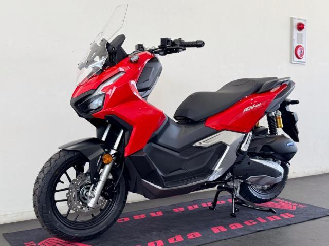 ホンダ　ADV160 用品　中国製 新車】ホンダから「ADV160」2023/1/26発売！新エンジンとタコ