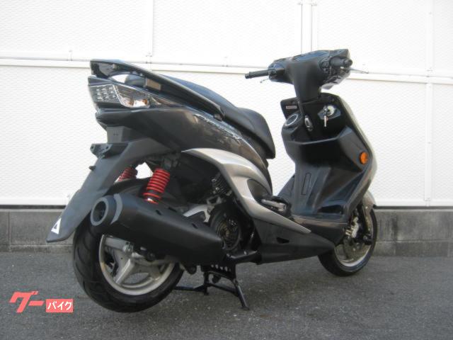 ヤマハ シグナスX SR 台湾モデル ヘッドライトLED