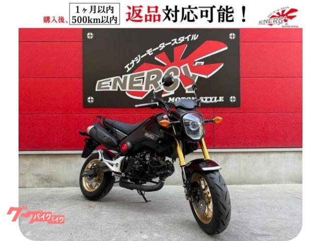 グロム　ＪＣ６１型　２０１５年モデル　ＦＩ　リアキャリア付き　ゴールド倒立フォーク＆前後ゴールドホイール