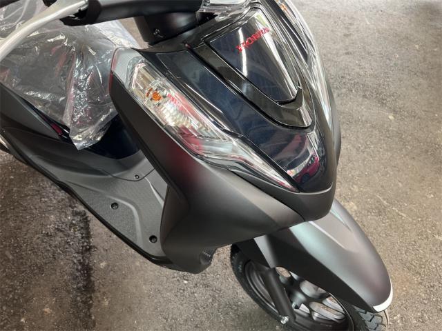 ホンダ リード125 マットギャラクシーブラックメタリック