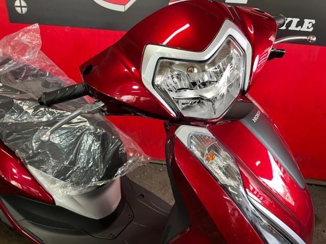 ホンダ リード125 2026モデル キャンディラスターレッド タイプ
