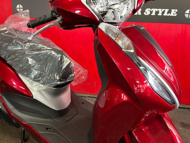 ホンダ リード125 2026モデル キャンディラスターレッド タイプ