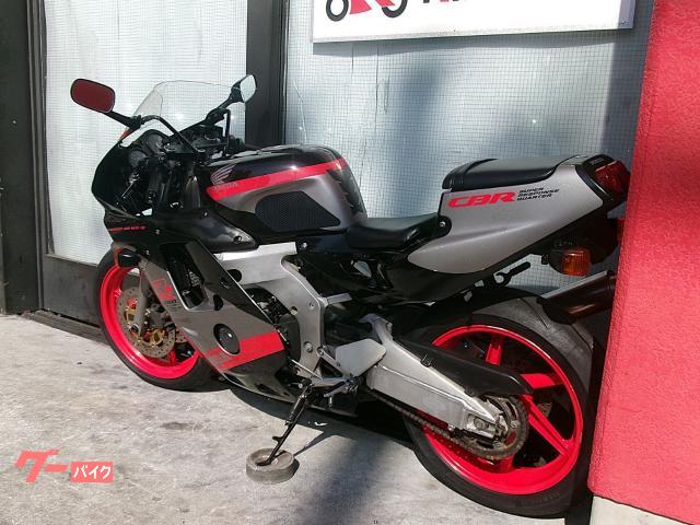 CBR250R45馬力 4発旧車ホンダ 実働富山、石川、金沢 ホンダ CBR250RR 前期型規制前45馬力 USB電源付き I54