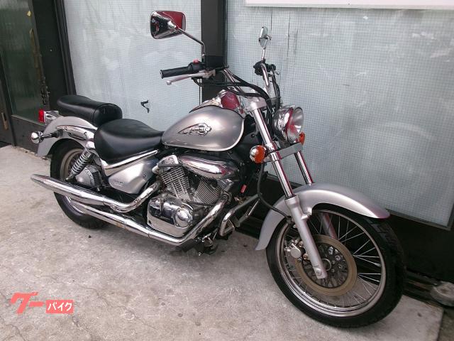 スズキ イントルーダーLC250 2001年式 ノーマル E20|株式 スズキ イントルーダーLC250 2001年式 ノーマル E20|株式