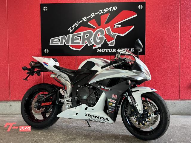 ＣＢＲ６００ＲＲ　２００９年式　ＵＳヨシムラカーボンエンドマフラー　ＺＥＴＡフライトレバー　フェンダーレスキット　ＬＥＤテール